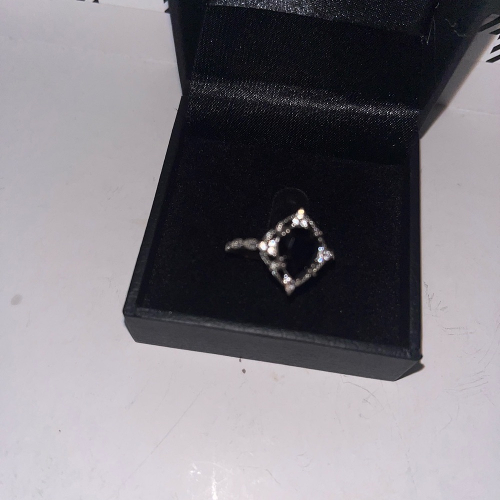 Drip Doctors Black Pear Halo Ring with Pavé Split Shank - Picture 6 of 10